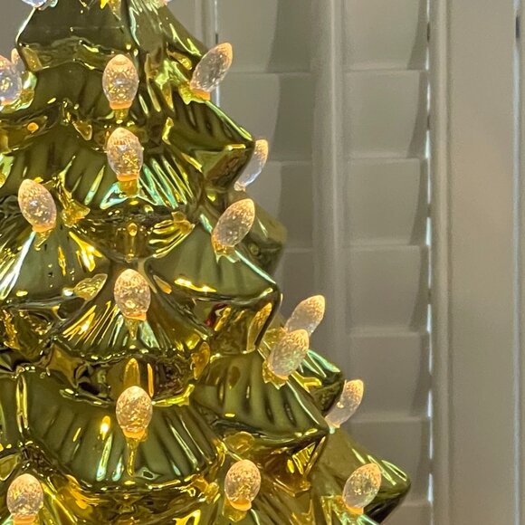 Vintage-Inspired 14" Gold Christmas Tree -CHILD-FRIENDLY ACRYLIC !(RETIRED) NWT - Picture 5 of 14